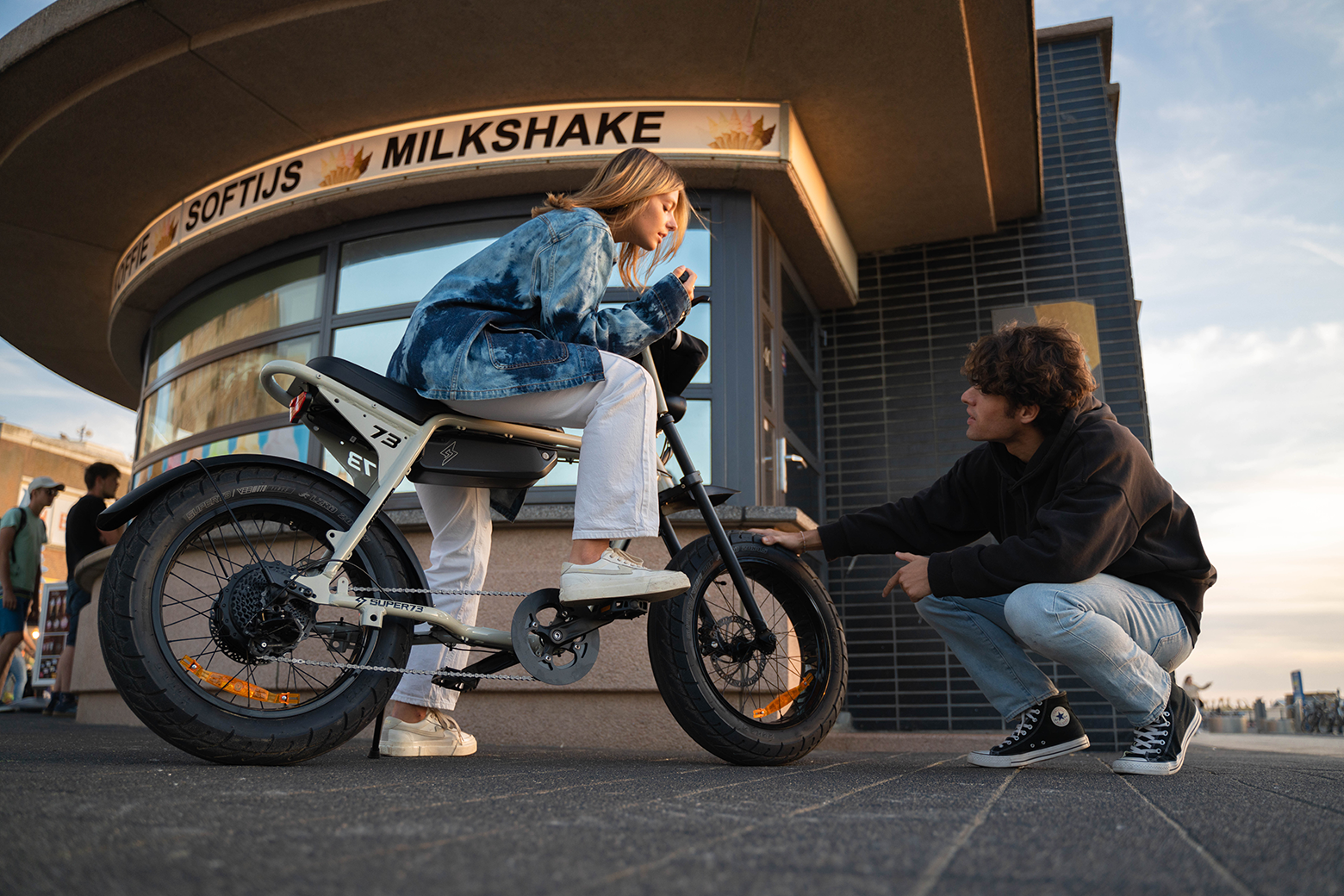 SUPER73-ZX | The Comfortable Commuter SUPER73-ZX | The Comfortable Commuter